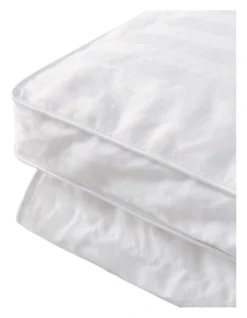Deluxe Feather & Down Quilt In White 7 Deluxe Feather & Down Quilt In White -Sheridan 787448890 4 720x928