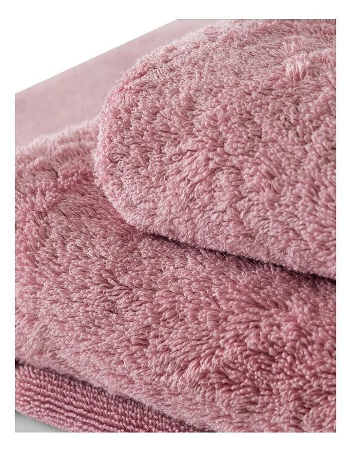 Luxury Egyptian Towel Range In Rosebud 3 Luxury Egyptian Towel Range In Rosebud - Image 3