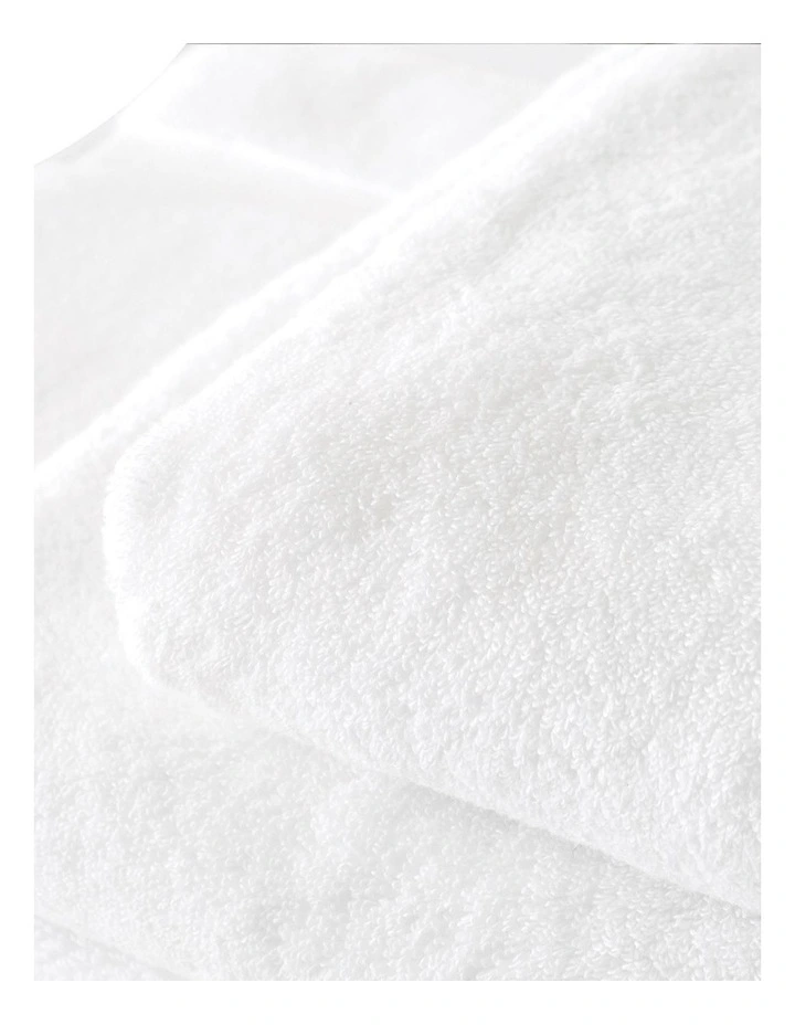 Quick Dry Luxury Towel Range In White 3 Quick Dry Luxury Towel Range In White - Image 3