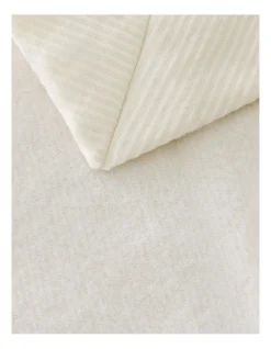 Classic Wool Blanket In Alabaster -Sheridan 825249970 3 720x928