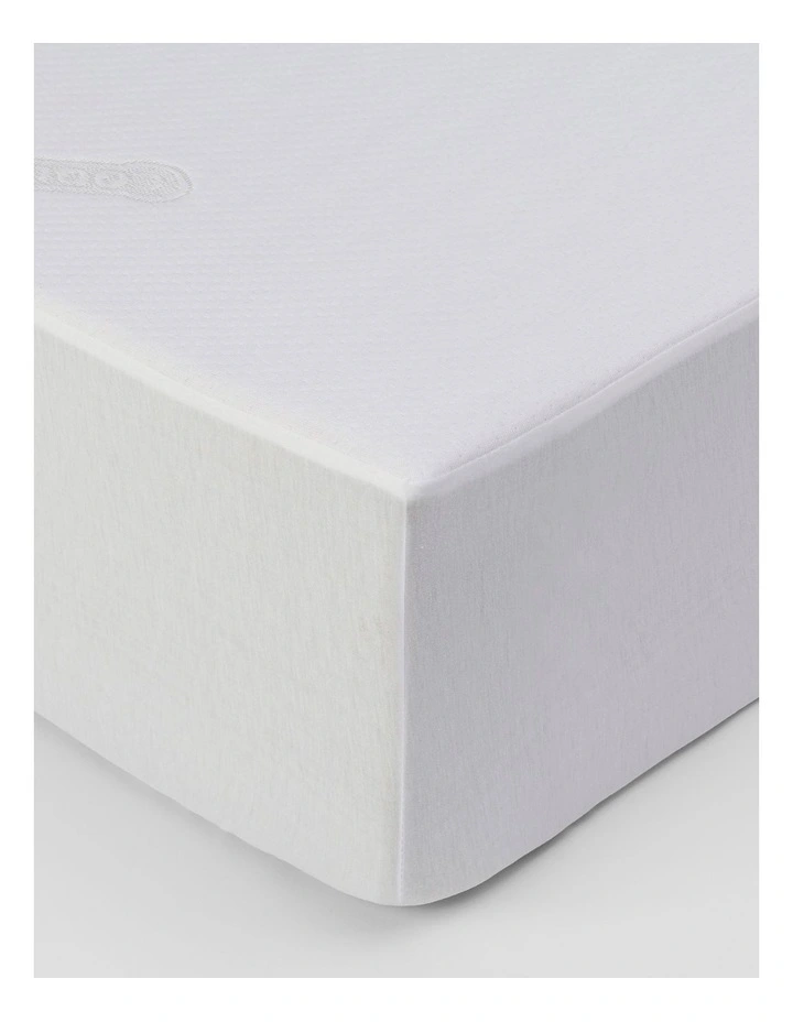 Dunlopillo Cool Comfort Mattress Protector In White 1 Dunlopillo Cool Comfort Mattress Protector In White