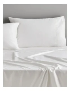 Palais Bed Linen Collection In White