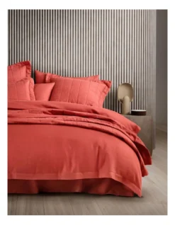 Sheridan 14 Abbotson Bedcover In Washed Red