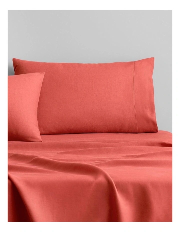 Abbotson Flat Sheet In Washed Red 2 Abbotson Flat Sheet In Washed Red - Image 2