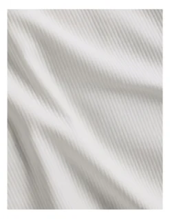 Colebrook Tailored Pillowcase Pair In White -Sheridan 949501270 3 720x928