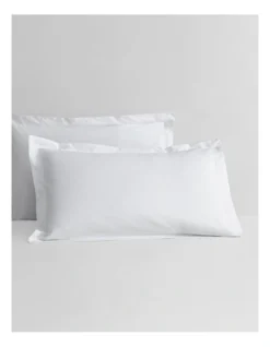 Colebrook Tailored Quilt Cover In White -Sheridan 949501450 3 720x928