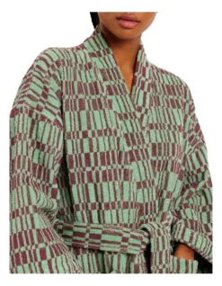 Anthe Bathrobe In Snow Pea 9 Anthe Bathrobe In Snow Pea -Sheridan 988992370 4 720x928