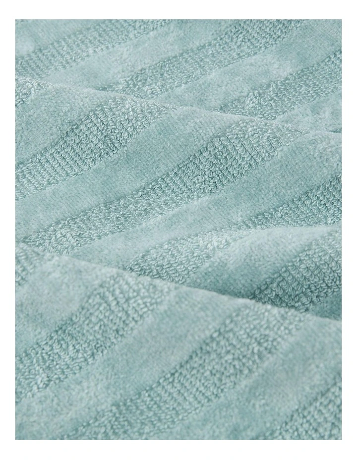 Chiswick Unisex Towelling Robe In Arctic 6 Chiswick Unisex Towelling Robe In Arctic - Image 6