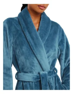 Kerrabee Plush Robe In Pacific Blue 7 Kerrabee Plush Robe In Pacific Blue -Sheridan 988999570 3 720x928