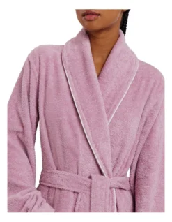 Luxury Egyptian Cotton Robe In Purple Dusk 7 Luxury Egyptian Cotton Robe In Purple Dusk -Sheridan 989000830 3 720x928