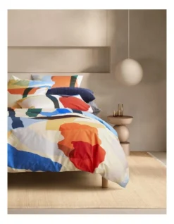 Roan Quilt Cover In Multi